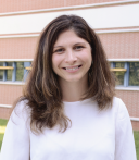 Shelly Krebs Headshot